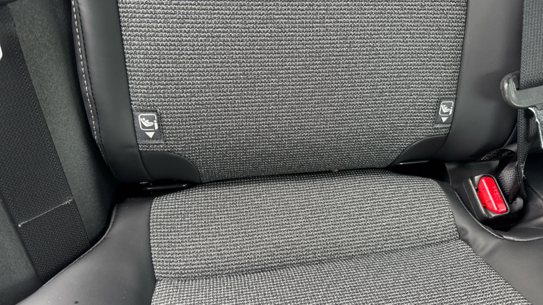 Toyota bZ4X 165kW Design 73kWh 5dr Auto Electric Hatchback